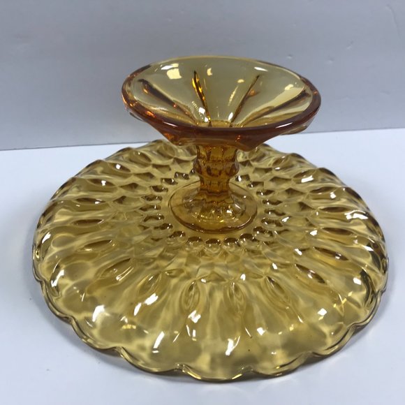 Vintage Translucent Amber glass Cake Stand w/ scalloped edges. 10 in x 4.5 in - Picture 4 of 5